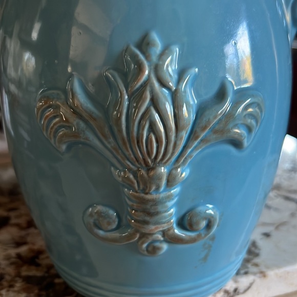 Gorgeous ceramic jar with lid color light blue New - Picture 3 of 17